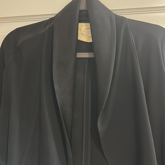 Wilfred overcoat - Picture 2 of 3